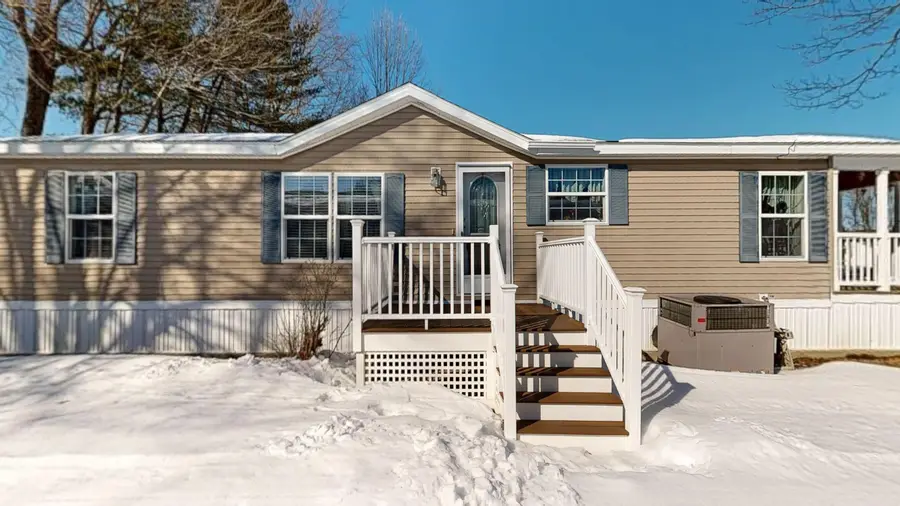 13 Village Drive, Lewiston, ME 04240 - #2