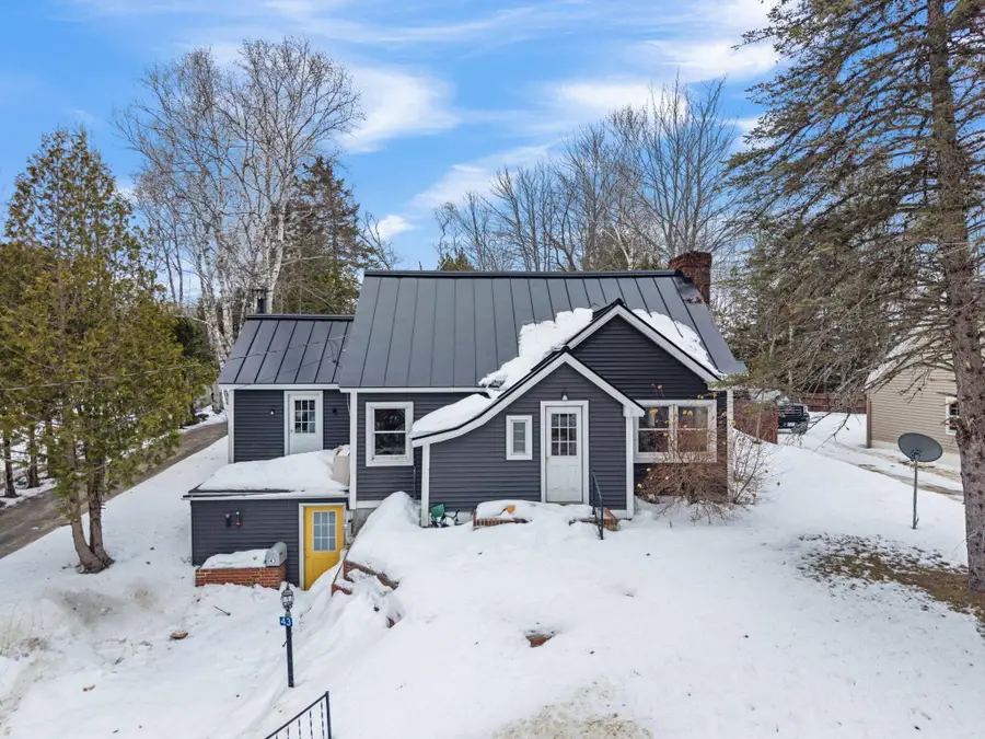 43 Westwood Avenue, Millinocket, ME 04462 - #2