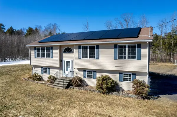 56 Cedar Breeze S, Glenburn, ME 04401