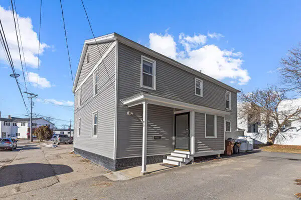 6 Middle Street, Saco, ME 04072