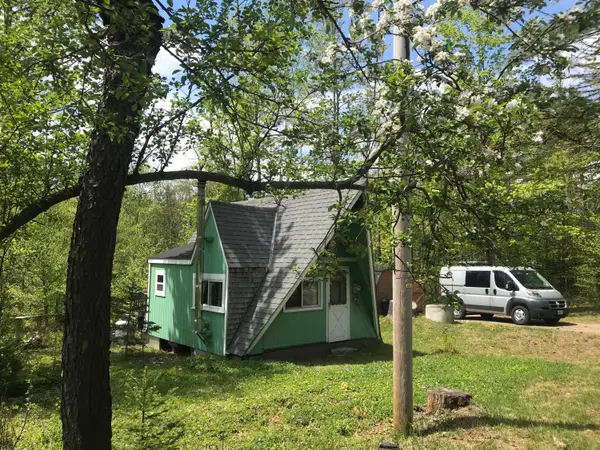 488 Bog Road, New Portland, ME 04961