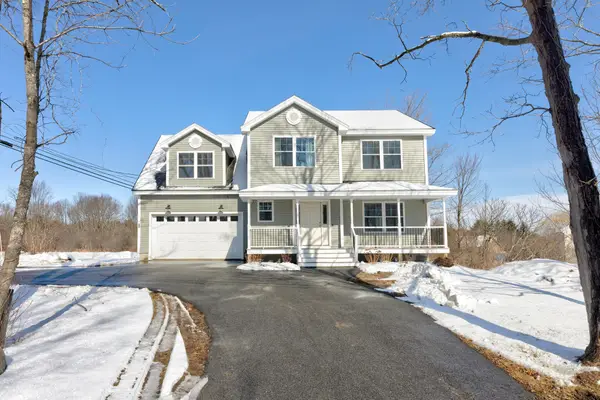 81 Queen Street, Gorham, ME 04038