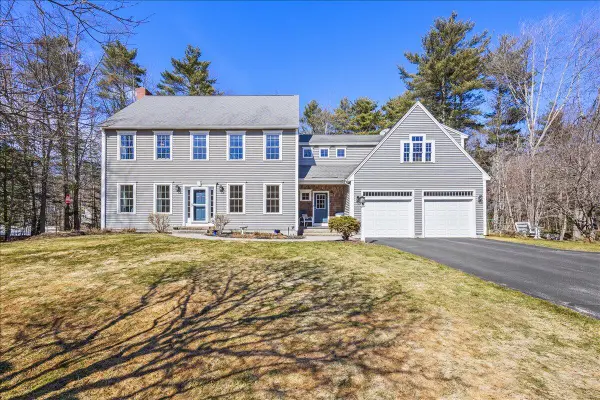 2 Bornheimer Place, Scarborough, ME 04074