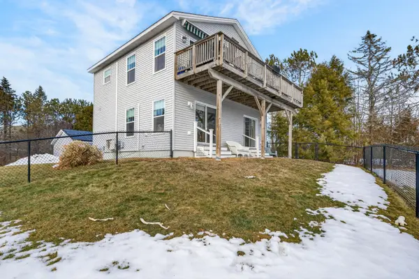 8 Summer Street, Searsport, ME 04974