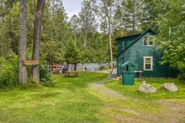 12 Blackberry Lane, Rangeley, ME 04970