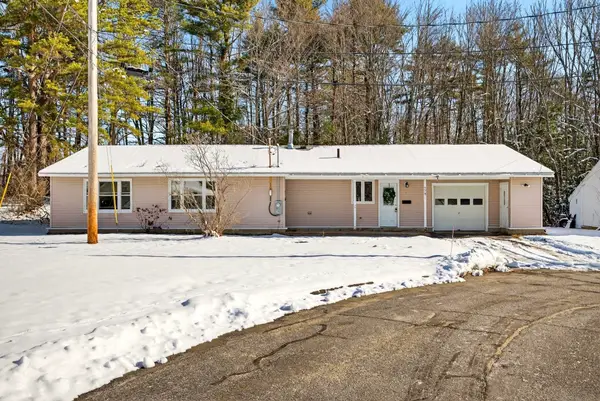 224 Congress Circle, Topsham, ME 04086