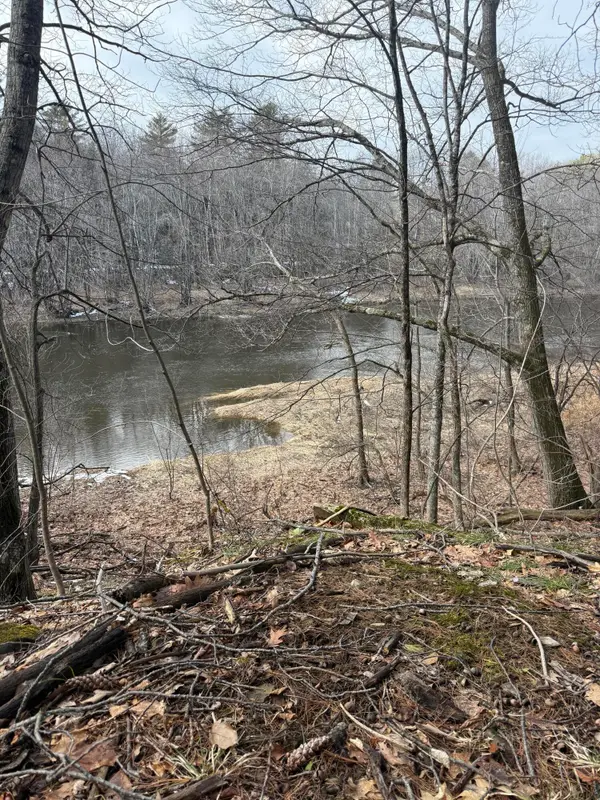 1148 Kenduskeag Avenue, Bangor, ME 04401