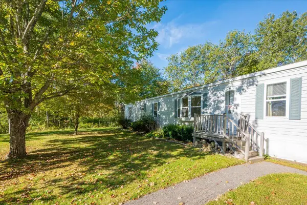 46 Cedar Drive, Warren, ME 04864