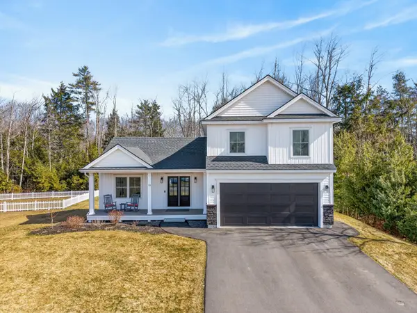 10 Lodge Drive, Saco, ME 04072