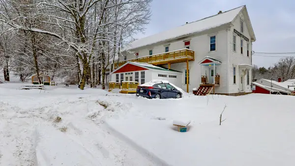 17 Turner Street, Buckfield, ME 04220