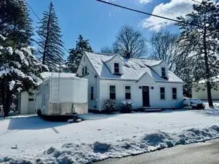6 Newland Avenue, Waterville, ME 04901