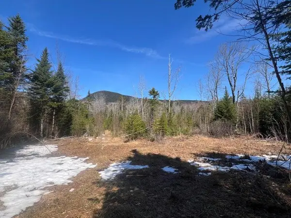 36 Chimney Rock Road, Temple, ME 04984