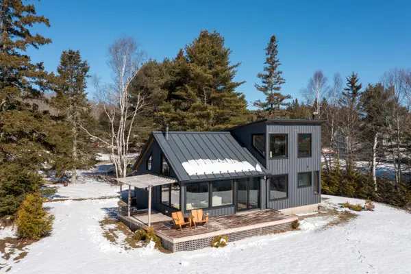 59 Greenland Cove Road, Bremen, ME 04551