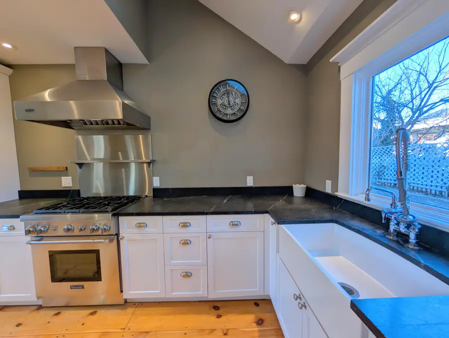 17 Market Street, North Berwick, ME 03906 - #2