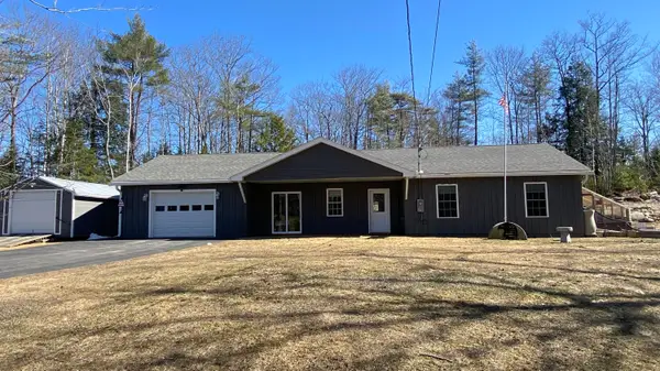 26 Bushey Shore, Palermo, ME 04354