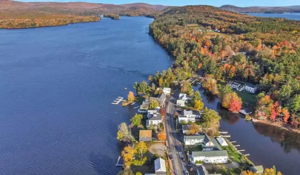 157 Main Street, Belgrade, ME 04918