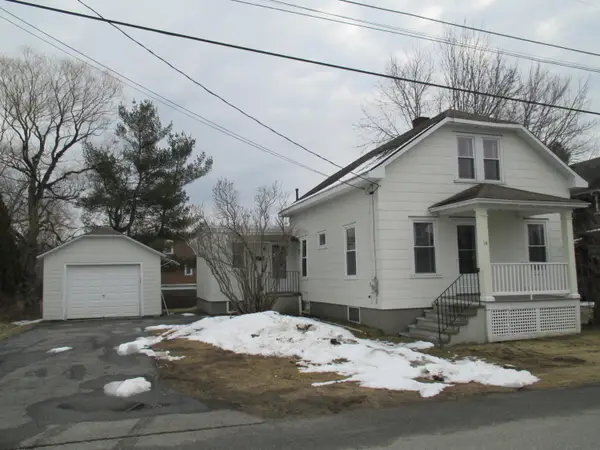 14 Stewart Street, Lewiston, ME 04240