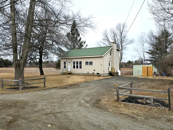 156 Depot Street, Unity, ME 04988