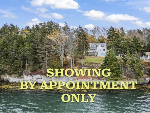 30 Spritsail Lane, Harpswell, ME 04066
