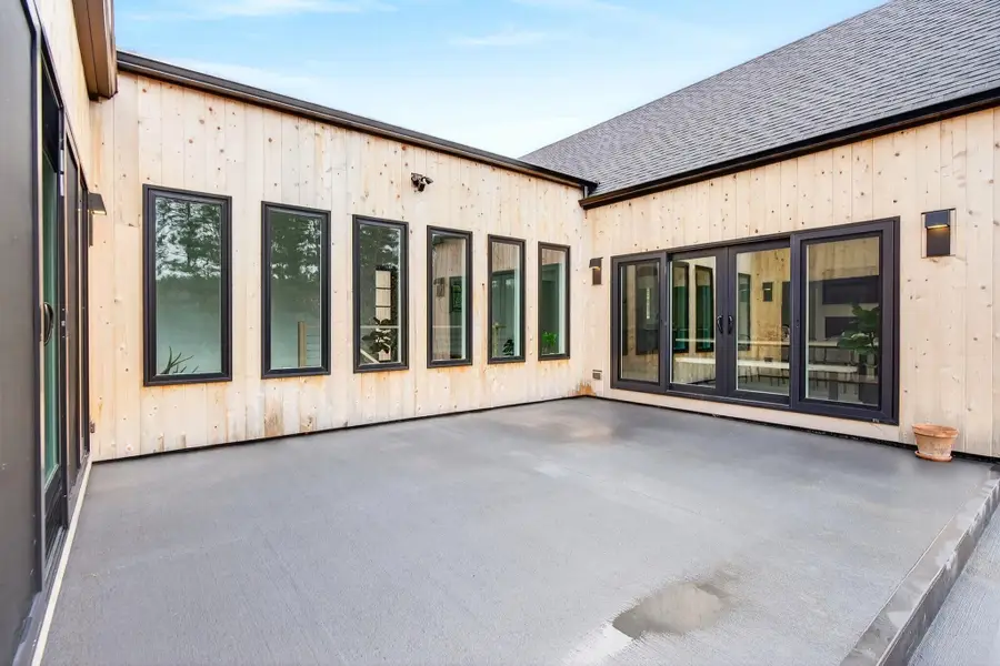 140 Longwoods Road, Falmouth, ME 04105 - #2