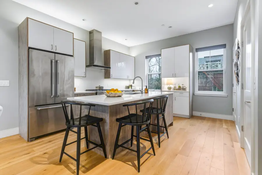 749 Congress Street #5, Portland, ME 04102 - #3