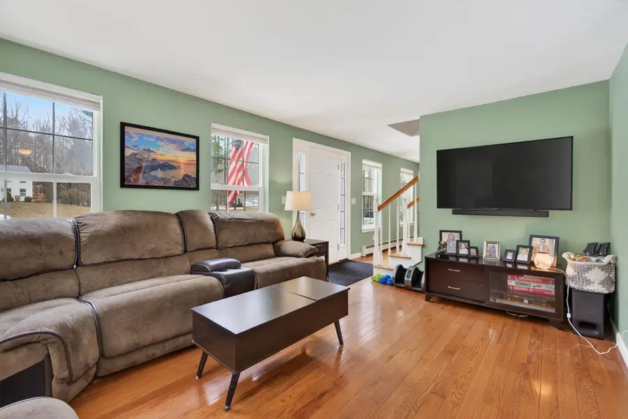 16 Captain's Way, Buxton, ME 04093 - #3