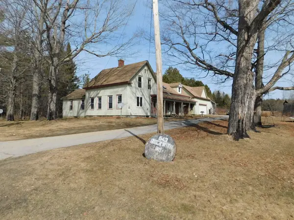 943 Beckwith Road, Cornville, ME 04976