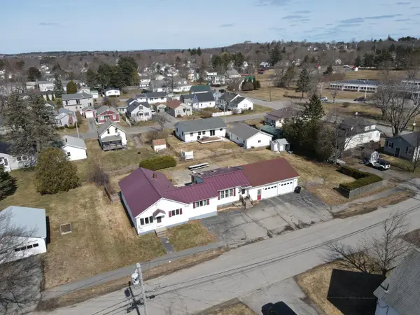 17 Ralph Street, Bangor, ME 04401