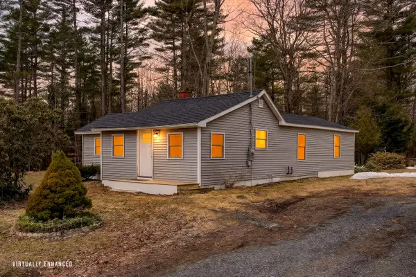 548 North Road, Mount Vernon, ME 04352