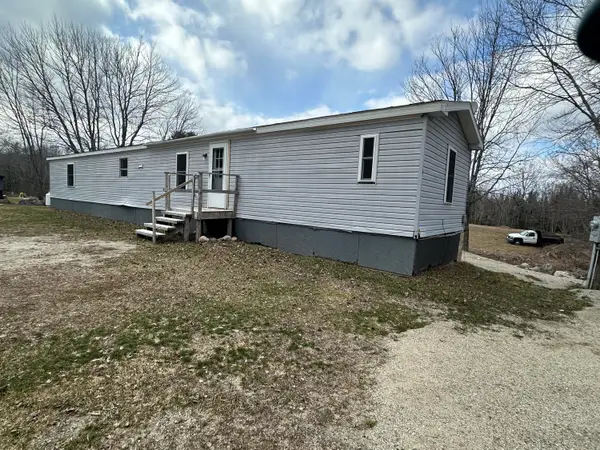 599 Toddy Pond Road, Surry, ME 04684