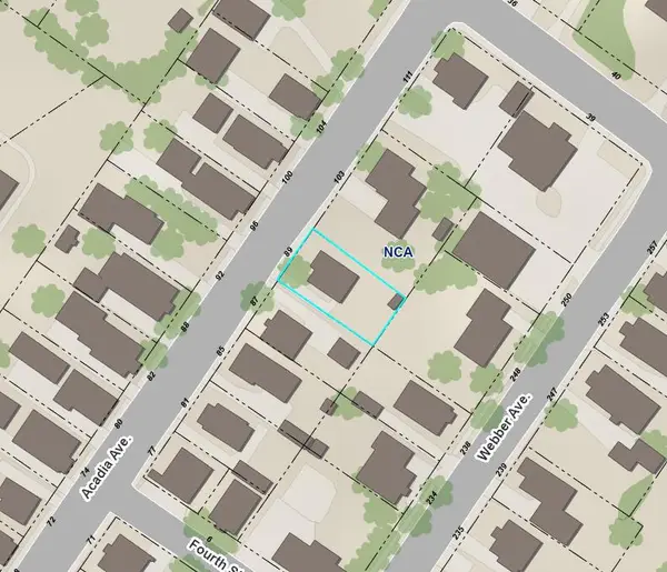 89 Acadia Avenue, Lewiston, ME 04240