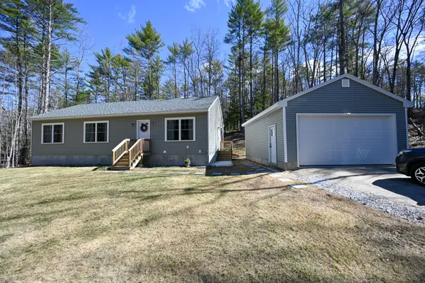 84 Harbor View Road, Limerick, ME 04048