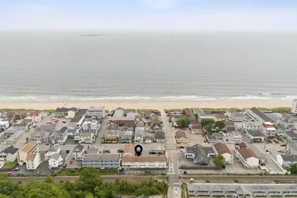 78 E Grand Avenue #210, Old Orchard Beach, ME 04064