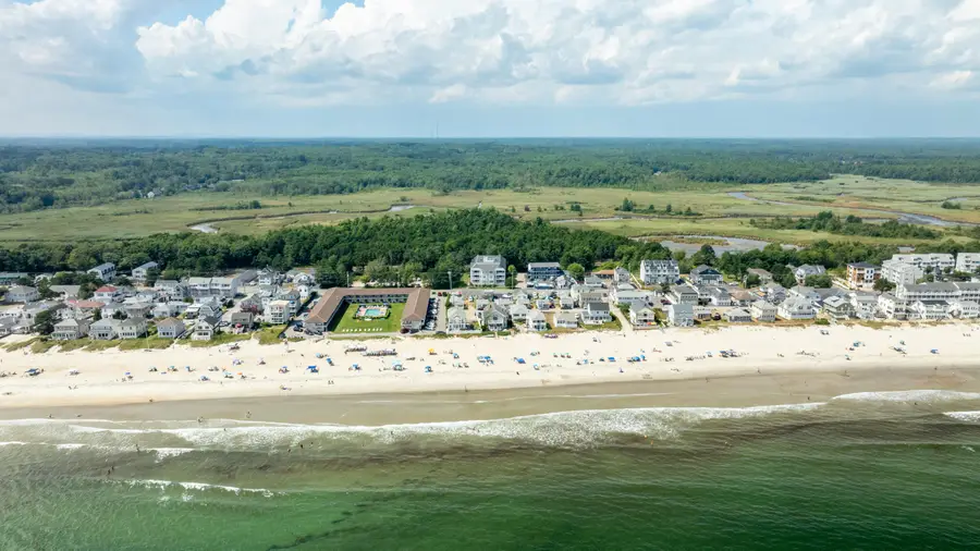 170 E Grand Avenue #4, Old Orchard Beach, ME 04064 - #3