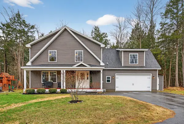 10 Newfield Road, Freeport, ME 04032