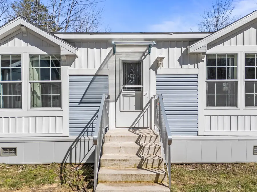 25 Birch Street, Winthrop, ME 04364 - #3