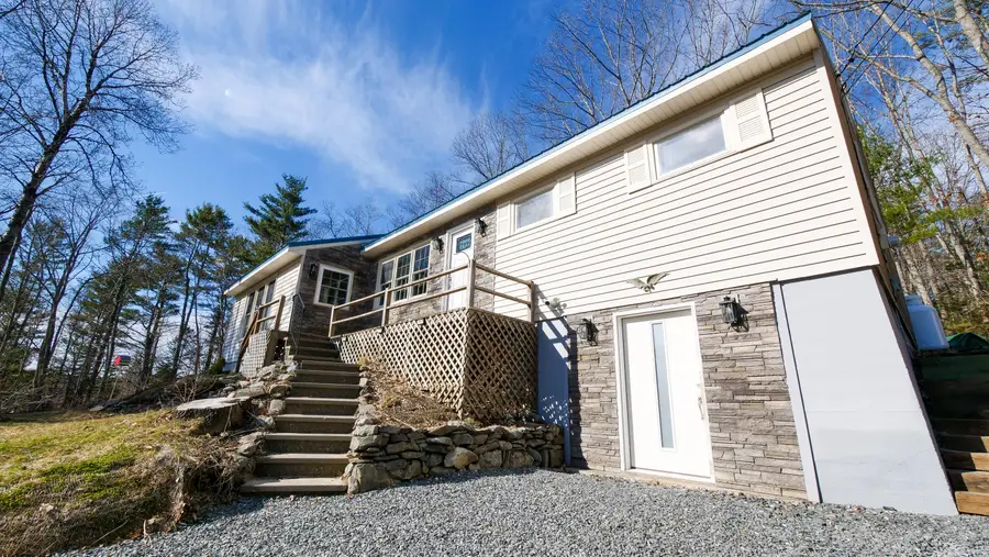 16 Gardner Road, Orono, ME 04473 - #2