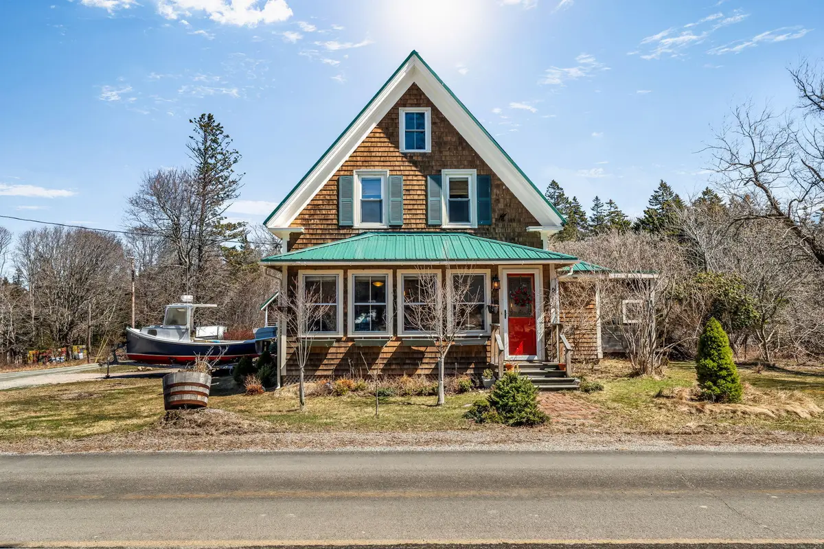 281 Atlantic Road, Swans Island, ME 04685 - #1
