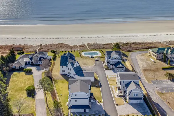 2 Schooner Way, Old Orchard Beach, ME 04064