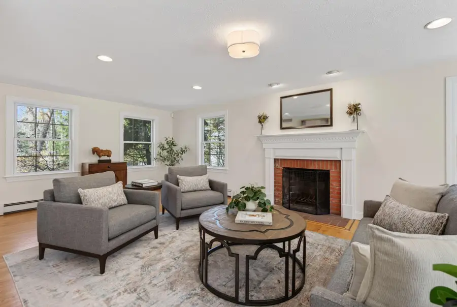 9 Hidden Creek Drive, Scarborough, ME 04074 - #2