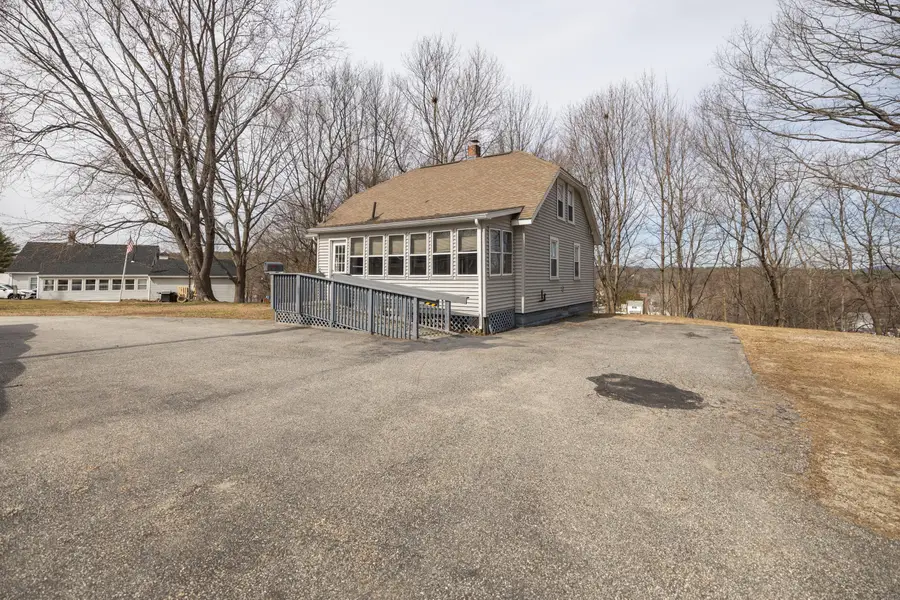 102 Mcnamara Street, Lewiston, ME 04240 - #3