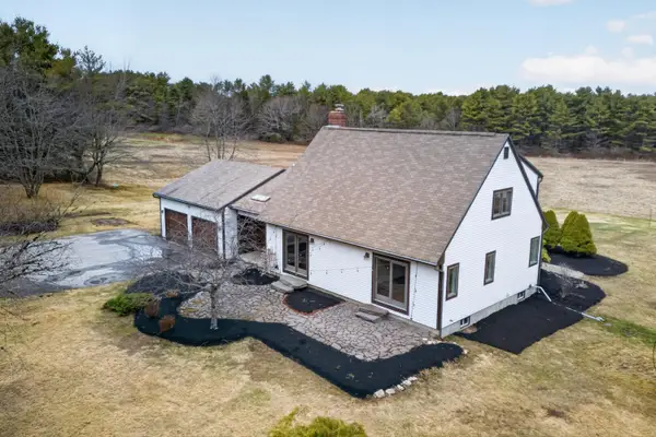 17 Stone Ridge Drive, Brunswick, ME 04011