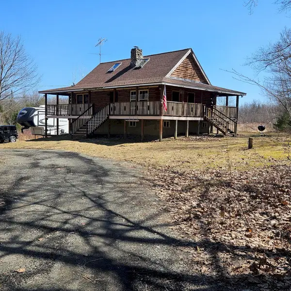 373 Mount Road, Burnham, ME 04922