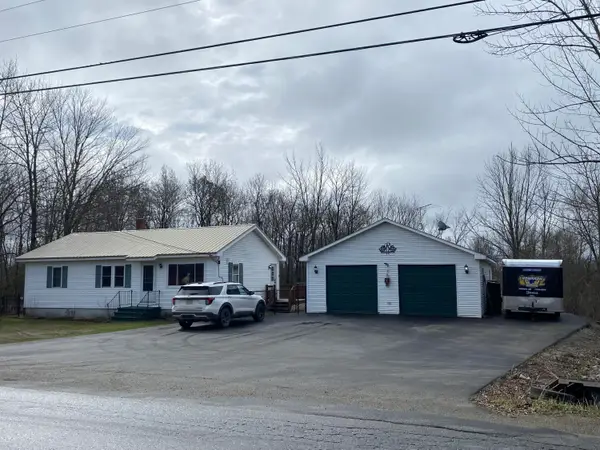 621 Lang Hill Road, Palmyra, ME 04965