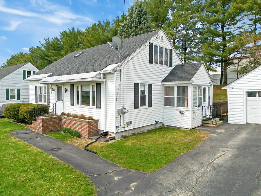 7 Collette Street, Waterville, ME 04901 - #2