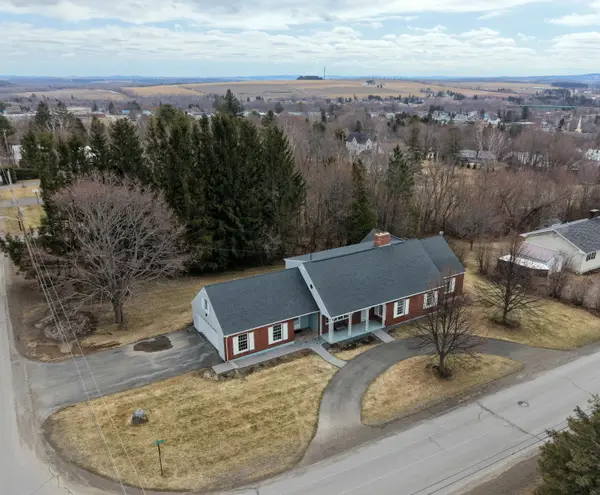 4 Dorcas Avenue, Caribou, ME 04736