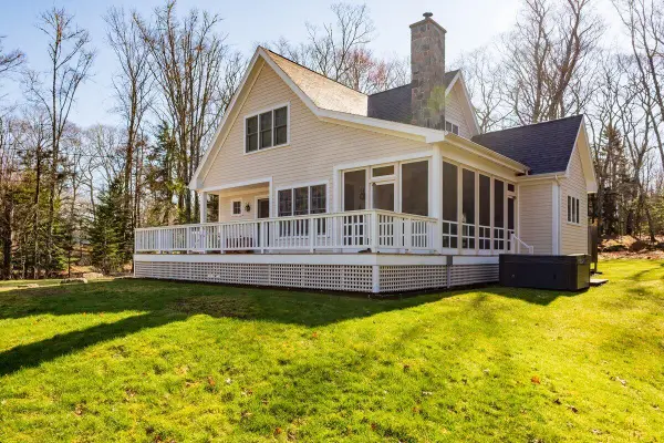 55 Pinkham Road, Bristol, ME 04554