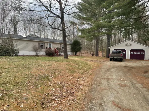 1590 Bailey Road, Knox, ME 04986