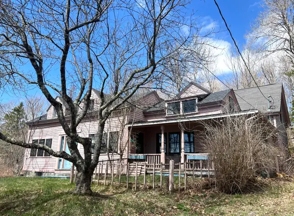 193 Coastal Road, Brooksville, ME 04617