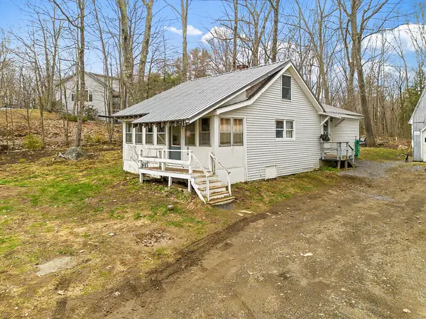 154 Togus Road, Chelsea, ME 04330